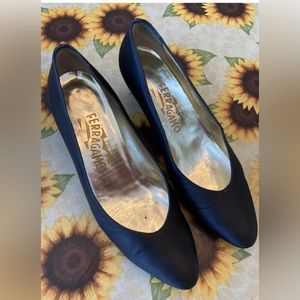 Salvatore Ferragamo Satin Shoes 8B